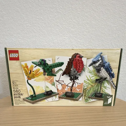 LEGO Ideas 21301 Birds Retired New Sealed NISB 580 Pieces