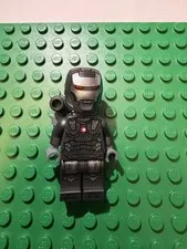 NEW LEGO Marvel War Machine Pearl Dark Gray, Silver Armor 76216 (sh0819)
