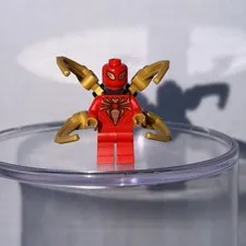 Lego Marvel Super Heroes Minifigure SH0640 Iron Spider Mechanical Claws