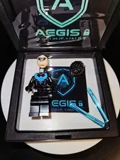 LEGO Nightwing Minifigure sh0294 DC Brand New Never Assembled