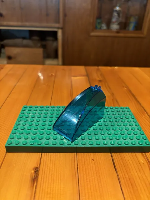 LEGO Blue Wind Screen 7x4x1 2/3