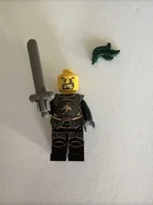LEGO Kingdoms Castle Knight Parts cas495 Dragon Knight No Helmet