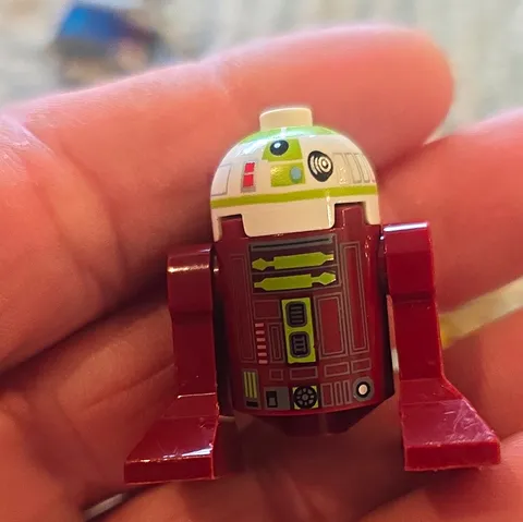 LEGO Star Wars Astromech-Style Droid Minifigure Dark Red w/ White Printed Dome
