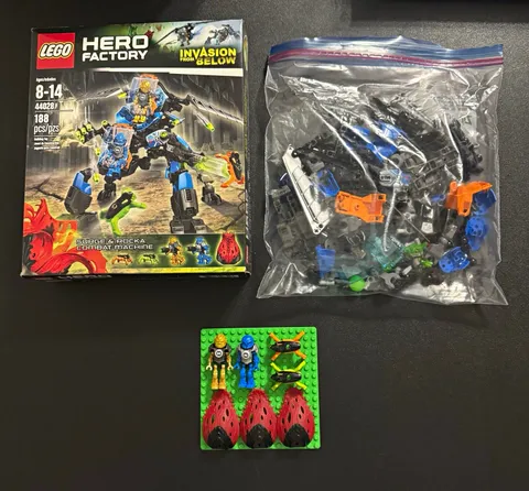 LEGO HERO FACTORY 44028 Surge & Rocka Combat Machine. 100% COMPLETE. Box & figs!
