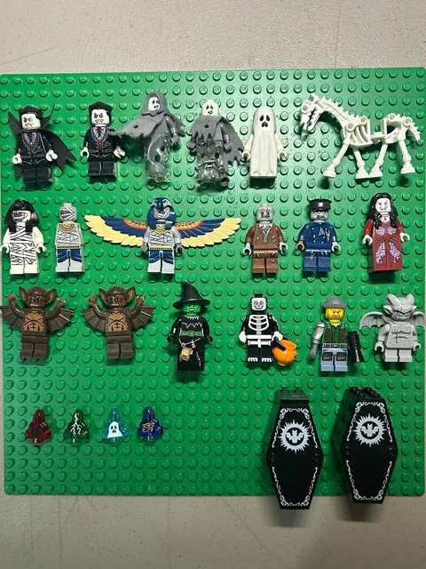LEGO Monsters Hunters and  Halloween Minifigures lot + glow in the dark figures