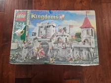 LEGO Castle: King's Castle (7946) - Mint Condition, Bubble Wrapped, Sealed