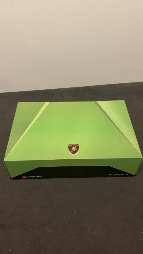 LEGO TECHNIC: Lamborghini Sián FKP 37 (42115)
