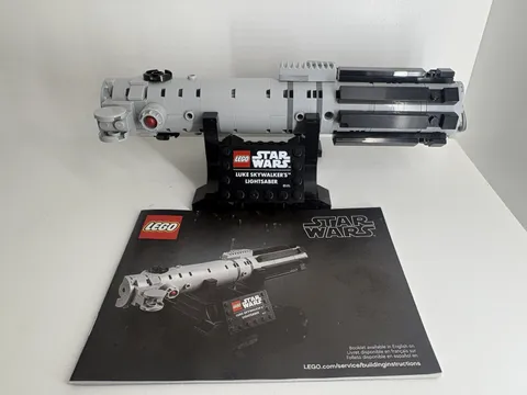 LEGO 40483 Star Wars Luke Skywalker’s Lightsaber Complete with Manual