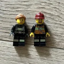 LEGO Town/city /Fire Fighter Minifigures - Lot of 2 Male Female FireFighter