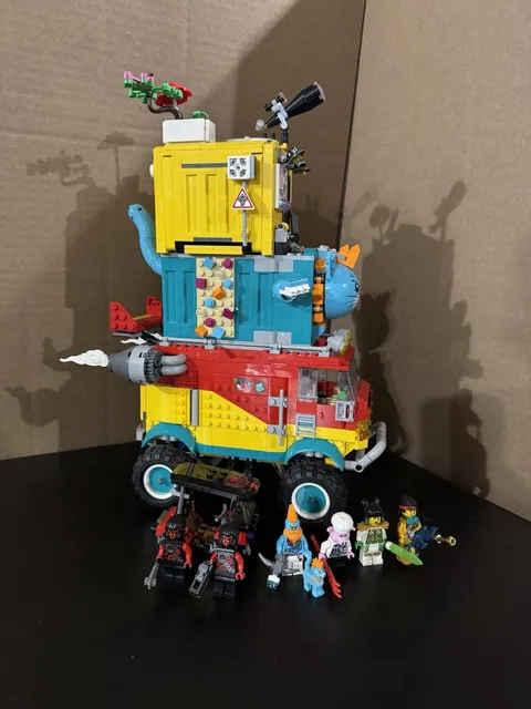 LEGO Monkie Kid: Monkie Kid's Team Van (80038) Used See Description