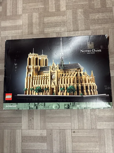 LEGO Architecture Notre-Dame de Paris 21061 Replica Building Set for Adults