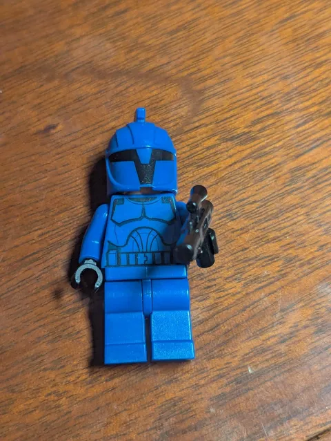 LEGO Star Wars Clone Wars Senate Commando Captain Single Minifigure With Gun