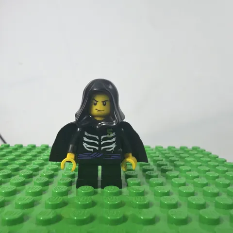 LEGO Ninjago Lloyd Garmadon official minifigure Rattlecopter set 9443