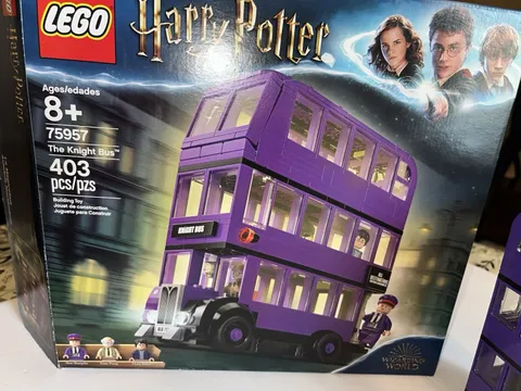 LEGO Harry Potter 75957 The Knight Bus Set 403 pcs Ages 8+ Brick Separator