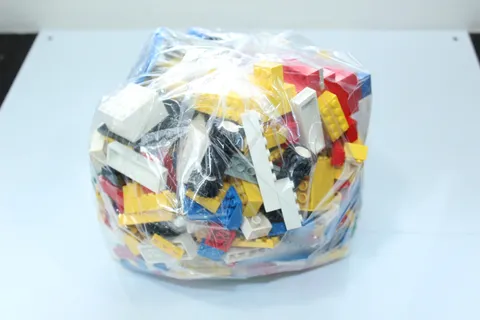 Vintage Lego's Mixed Lot of Building Blocks 3# Multi Color Miscellaneous Bag