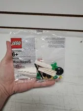 Lego Monthly Mini Build (40039, May 2012, Retired) White Tulip - New, Sealed