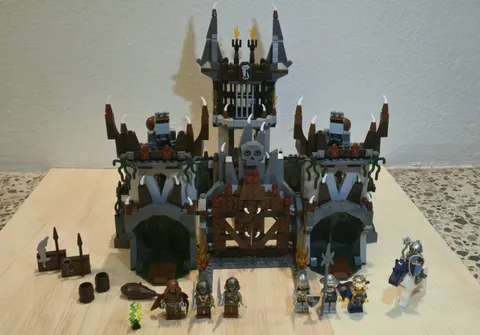 Lego 7097 Trolls Mountain Fortress