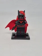 Lego DC Batwoman Minifigure 76122 Batcave Clayface Invasion