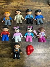 10 LEGO DUPLO Mini Figures Minnie Mouse Rabbit Zoo CIty Nurse