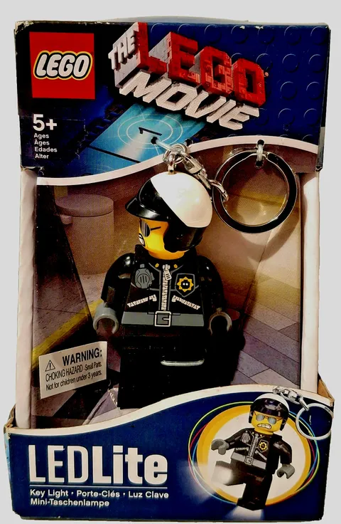 LEGO Movie Bad Cop LED Key Chain & Light LGLKE462014 New in Box Works 2014