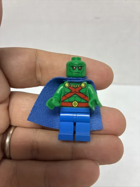 LEGO Martian Manhunter sh158 DC Justice League 76040 Set Exclusive 2015 Retired