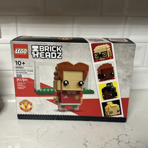 Lego 40541 BrickHeadz Manchester United Go Brick Me - New in Box - Retired