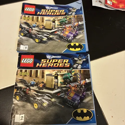 LEGO DC Universe Super Heroes 6864 Batmobile & The Two-Face Chase  ~MANUAL ONLY~