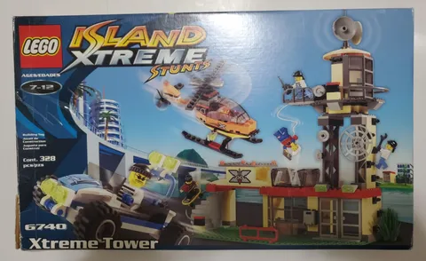 LEGO Island Xtreme Stunts Xtreme Tower 6740 missing few Characters / Parts only
