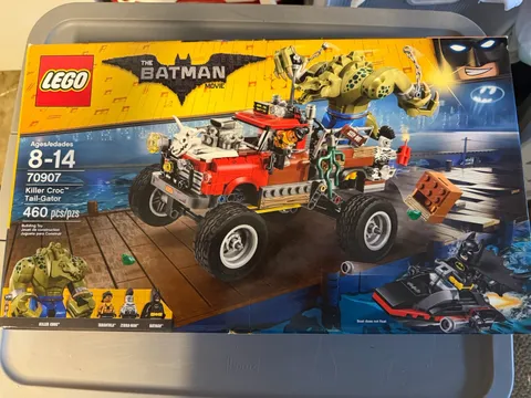 LEGO The LEGO Batman Movie Killer Croc Tail-Gator 70907 Set, 460 pcs