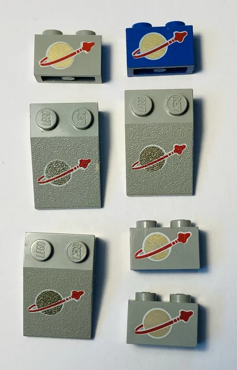 LEGO Classic Space Logo Bricks