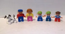 Lego DUPLO Family of 5 Mom Dad Twin Boys 1 Girl + Dog