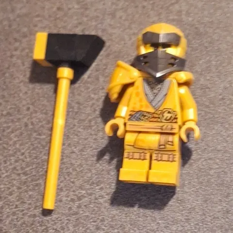 LEGO Gold Armor Minifigure Character with Gold & Black Hammer Accessory