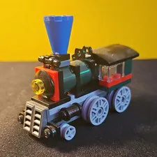 LEGO Creator Christmas Train 30584 Polybag 73 pcs Trains Age 6+