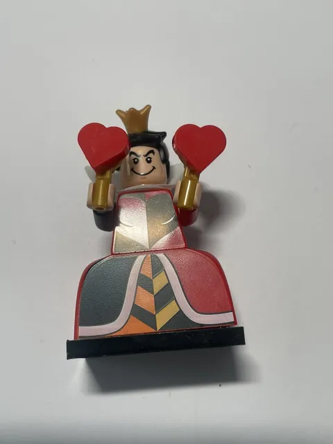 LEGO Disney Minifigures CMF  100 Anniversary (71038) - Queen of Hearts