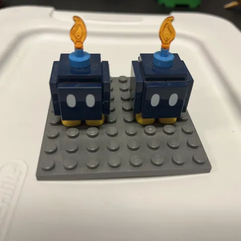 Lego 2x Bob-omb Minifigure Super Mario 71362
