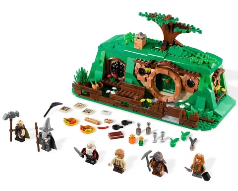 GENERIC An Unexpected Gathering 79003 Complete Set 653 pcs | No Box