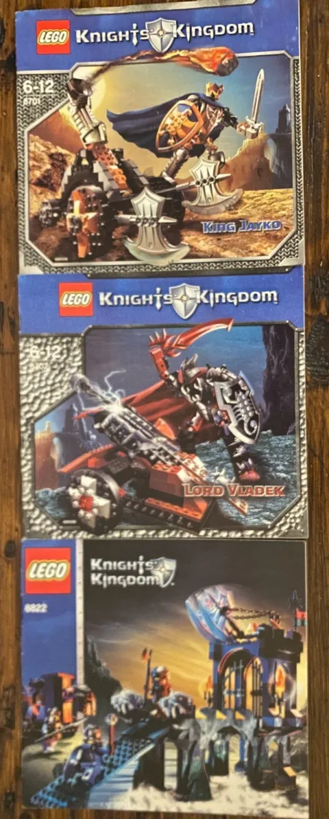 Lego KNIGHTS KINGDOM Lot of 3 8822 8701 8702 *INSTRUCTIONS ONLY*