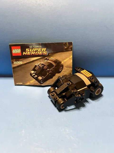 LEGO DC Comics Super Heroes: The Batman Tumbler (30300)