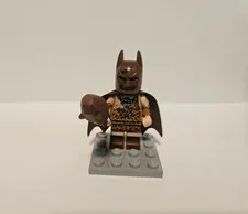 LEGO BATMAN MINIFIGURE - CAVEMAN BATMAN -  LEGO BATMAN MOVIE Set 71017