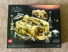 LEGO Star Wars Master Builder Series Mos Eisley Cantina 75290 3187 pcs