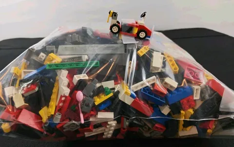 LEGO 5LB Mixed Lot, Randomized Pre-owned Collection, Variety Of Pieces. 