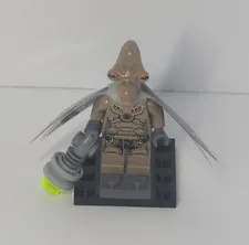 LEGO Star Wars Geonosian Minifigure sw0308 w/ Wings & Blaster, 7959