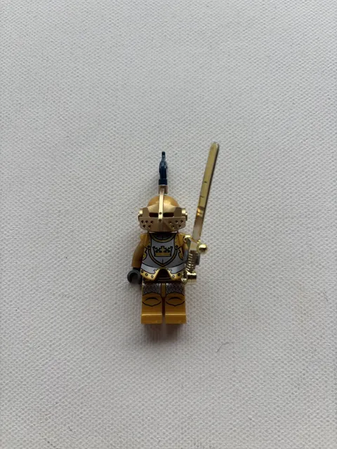 LEGO® Castle Gold Knight Minifigure Fantasy Era Golden Minifig 7079 cas415