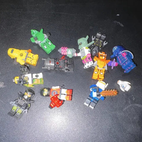 LEGO Minifigures space and CMF lot