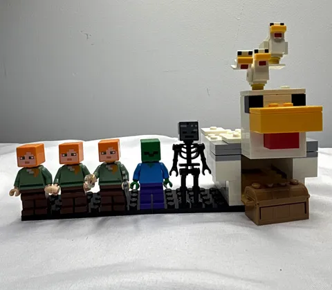 LEGO Minecraft Minifigure Lot Zombie Skeleton Villager 7pc Gaming 2023