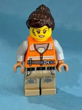 LEGO Hidden Side hs012 - Nanna - Light Scratches/No Cracks