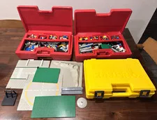 Vintage Collection of 1984-1986 LEGO LEGOLAND Sets w/ Cases (Multiple Sete)