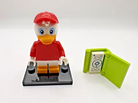 LEGO Disney Series 2 Huey Duck Minifigure 71024 Donald Red Cap with Newspaper