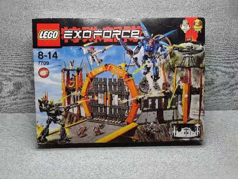 LEGO Exo-Force Sentai Fortress 7709 In 2006 New Retired