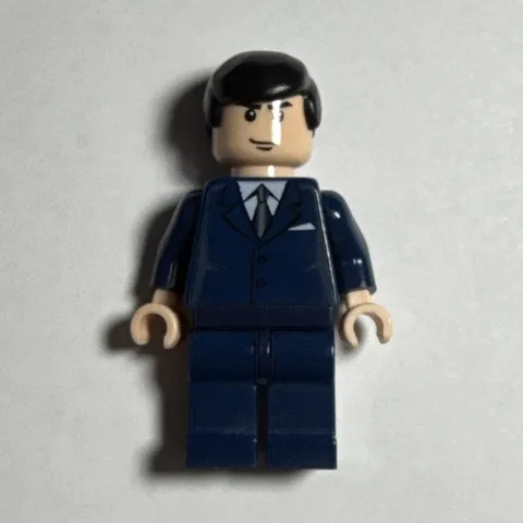 LEGO Batman bat013 Bruce Wayne Dark Blue Suit Genuine 2006